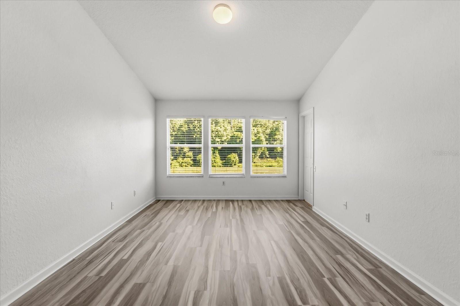 5012 Hawkstone Dr Property Photo 18