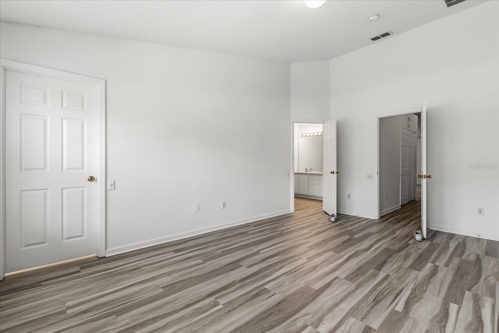 5012 Hawkstone Dr Property Photo 19