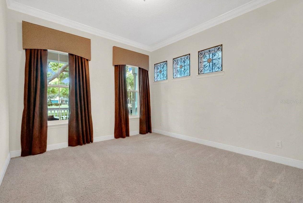 11734 Aldendale St Property Photo 6