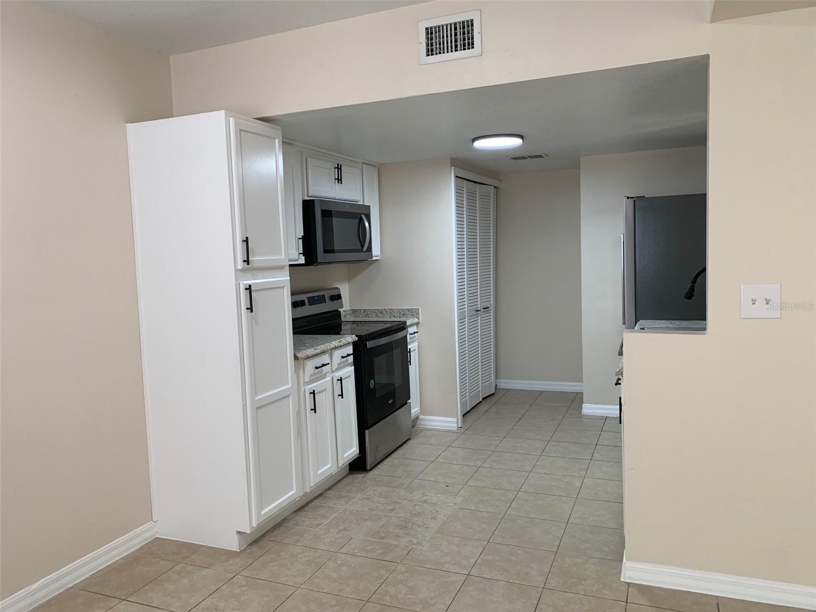 761 Caribbean Dr Property Photo 7