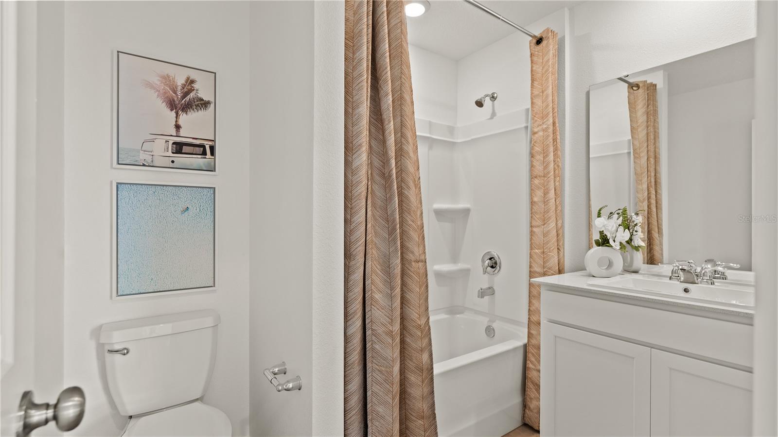 2686 Lasso Loop Property Photo 6