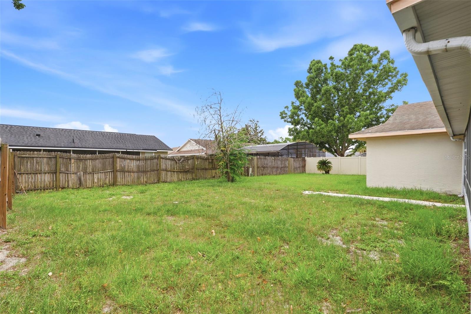 7320 Wethersfield Dr Property Photo 17