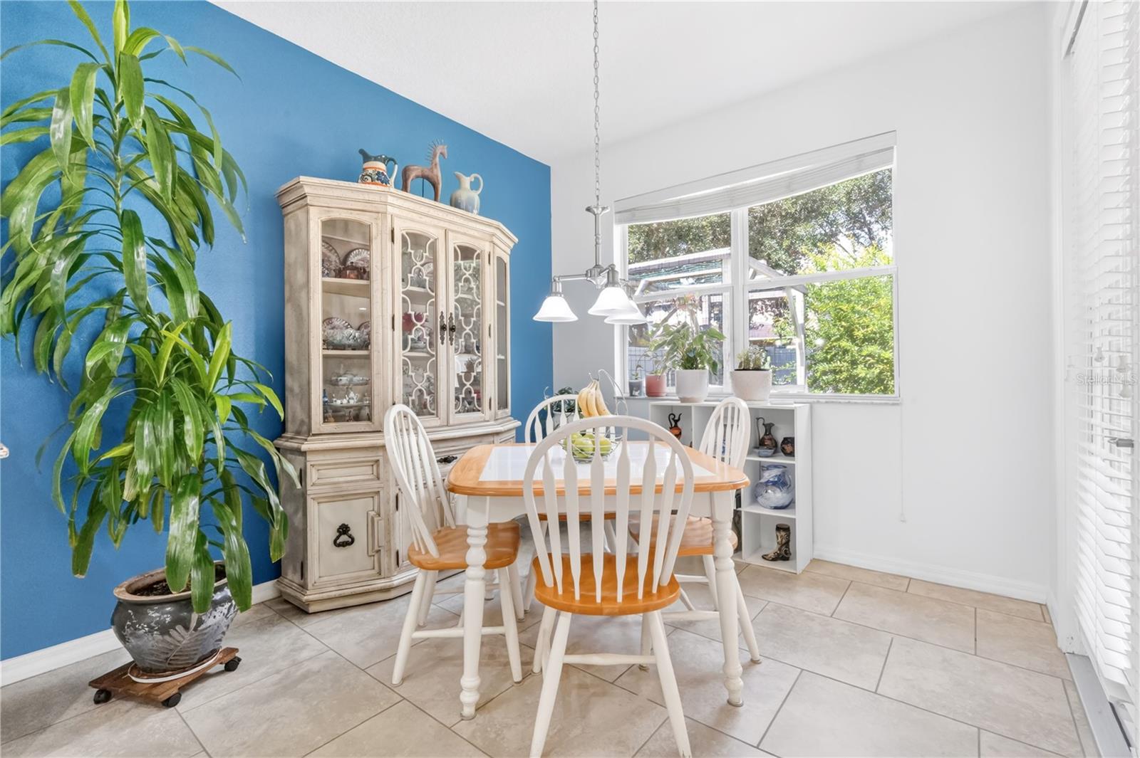 8819 Tatara St Property Photo 14