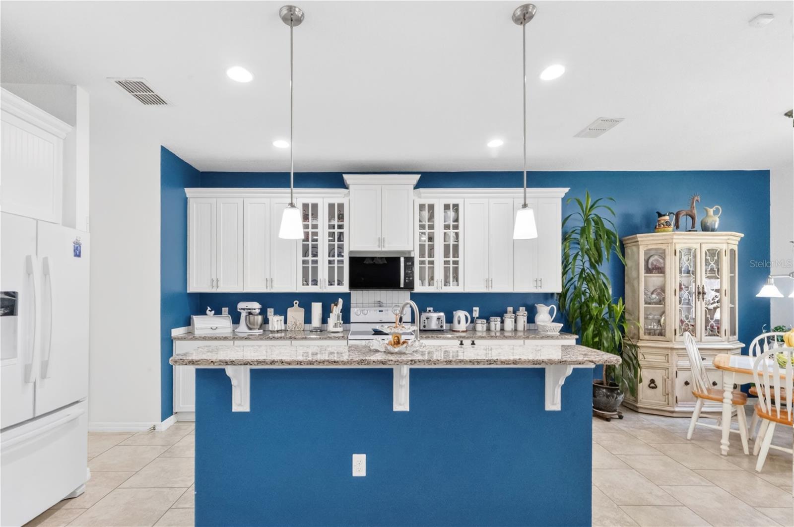 8819 Tatara St Property Photo 18