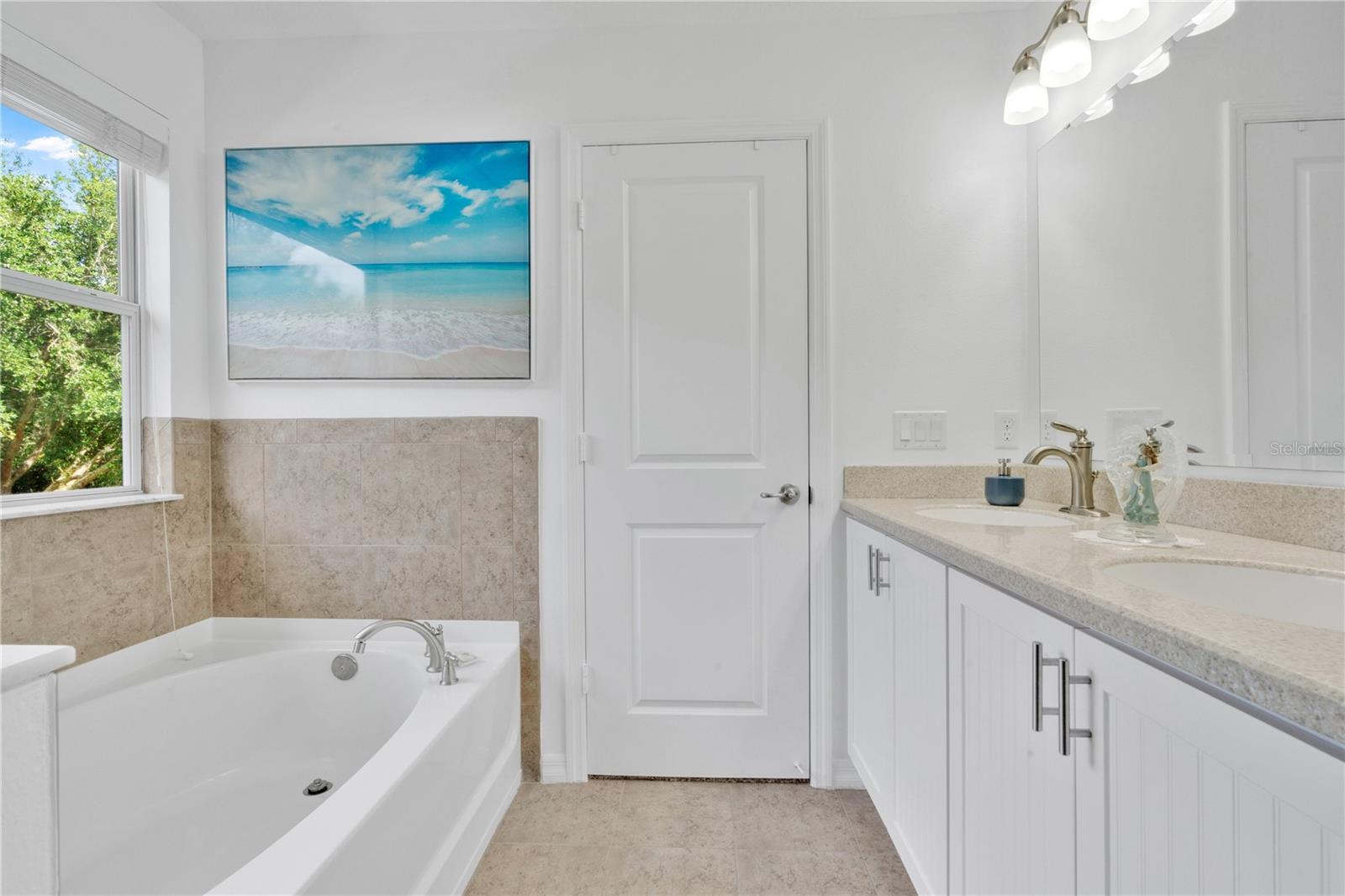 8819 Tatara St Property Photo 23