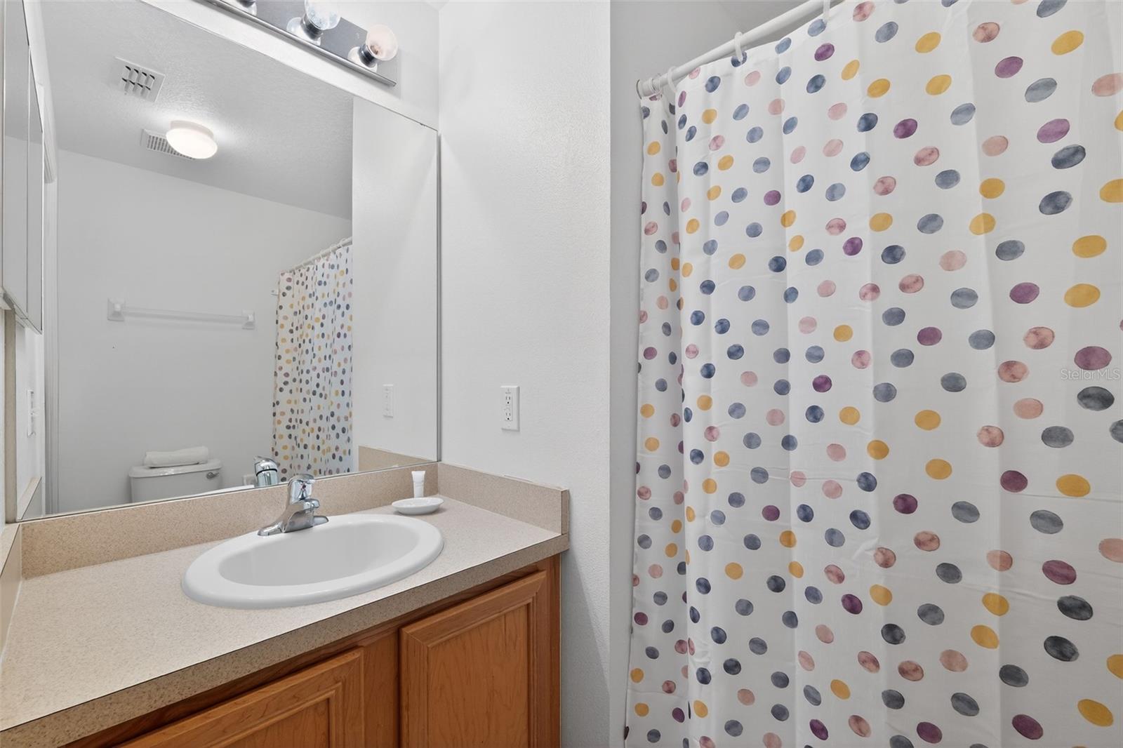 1255 Seasons Blvd Property Photo 5