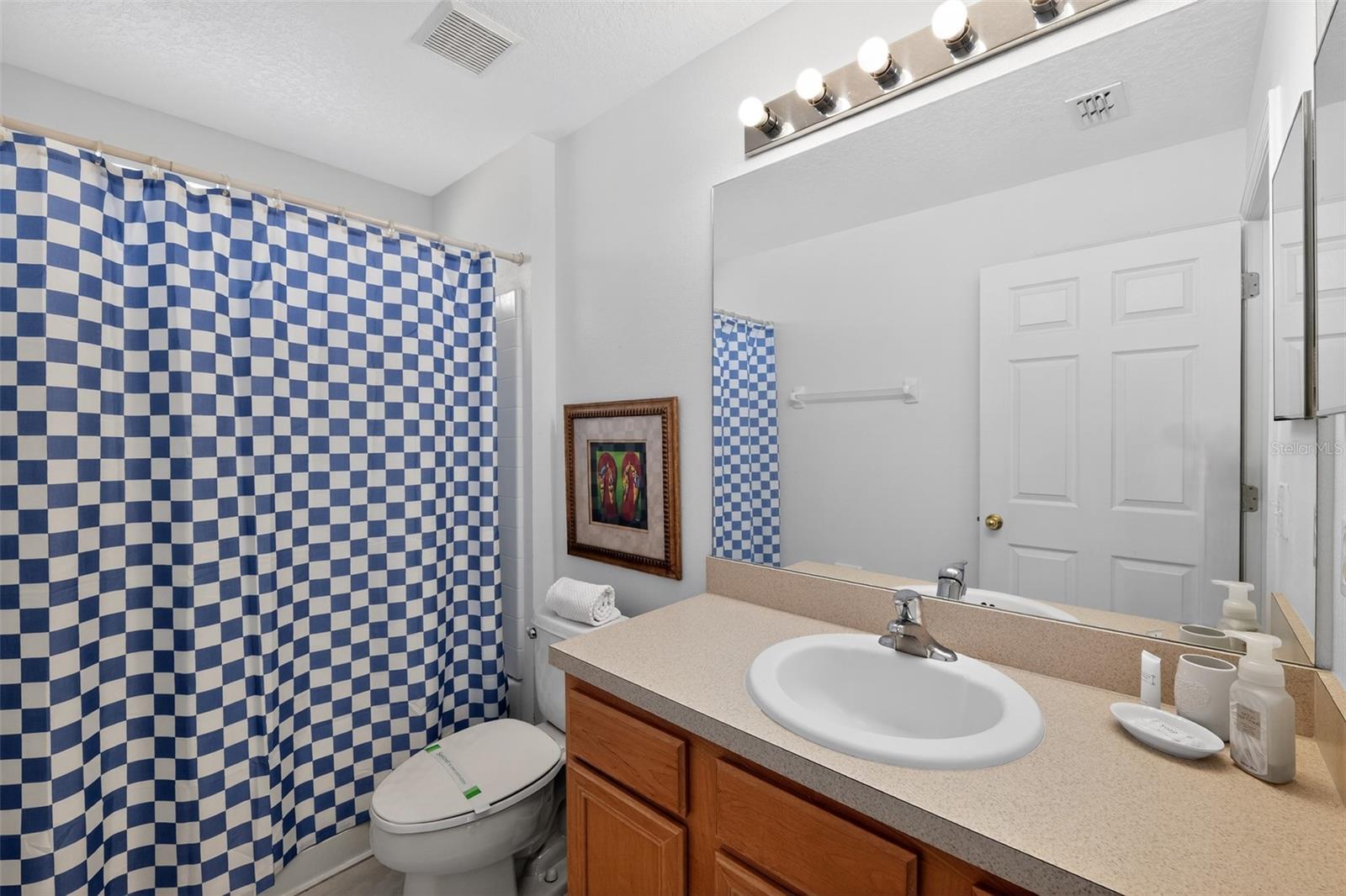 1255 Seasons Blvd Property Photo 17