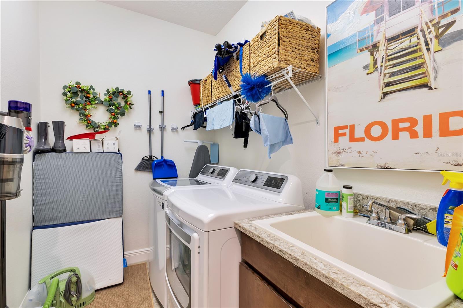 10720 Gawsworth Pt Property Photo 19