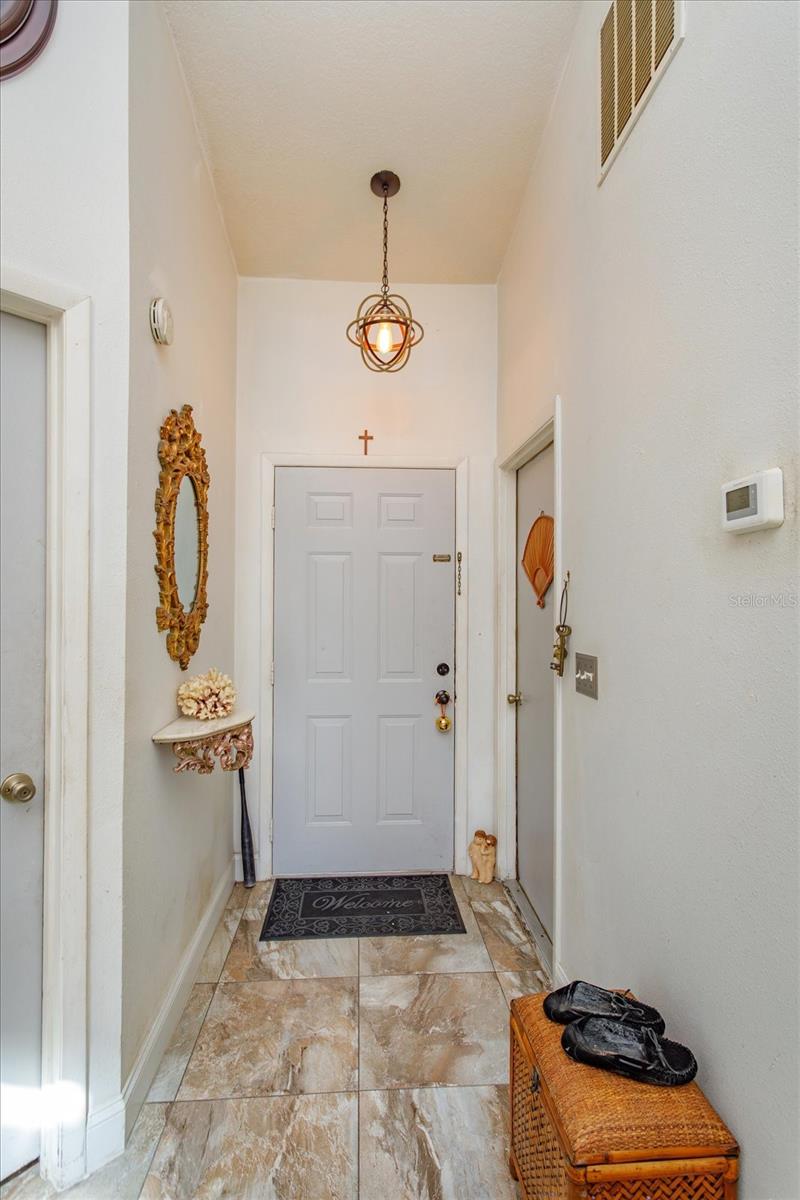 2501 Long Meadow Way Property Photo 4