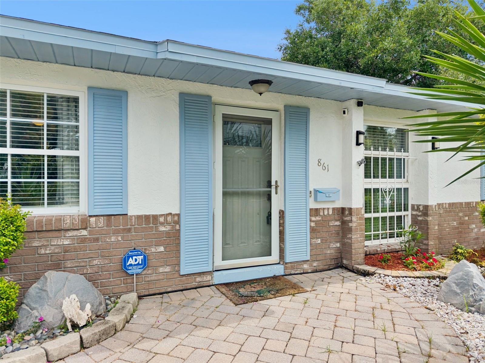 861 Alton Ave Property Photo 7