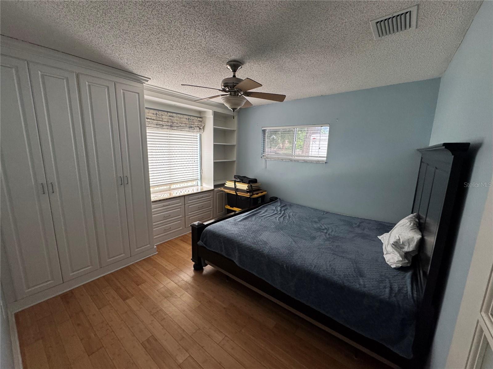 861 Alton Ave Property Photo 16