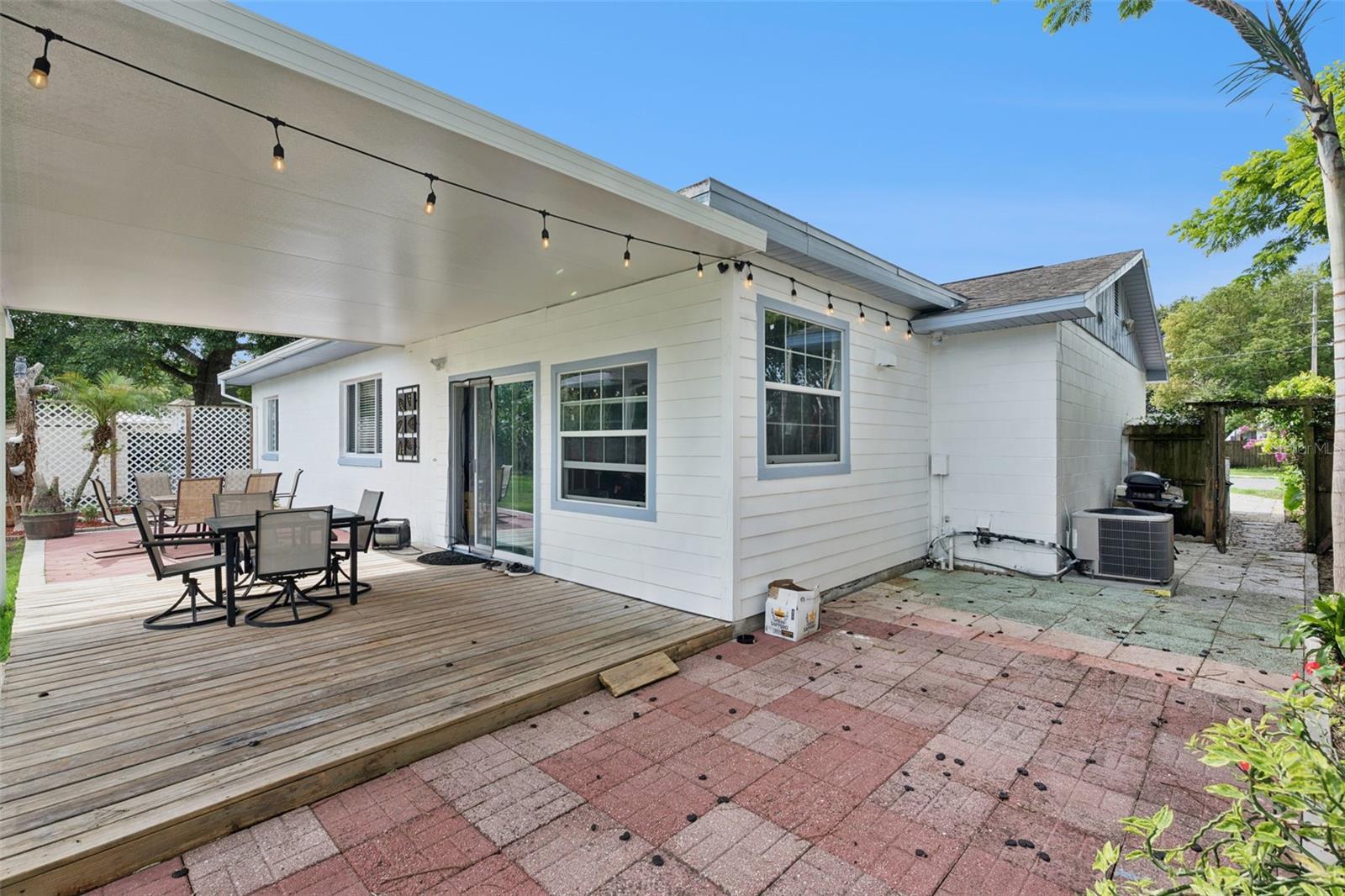 861 Alton Ave Property Photo 28