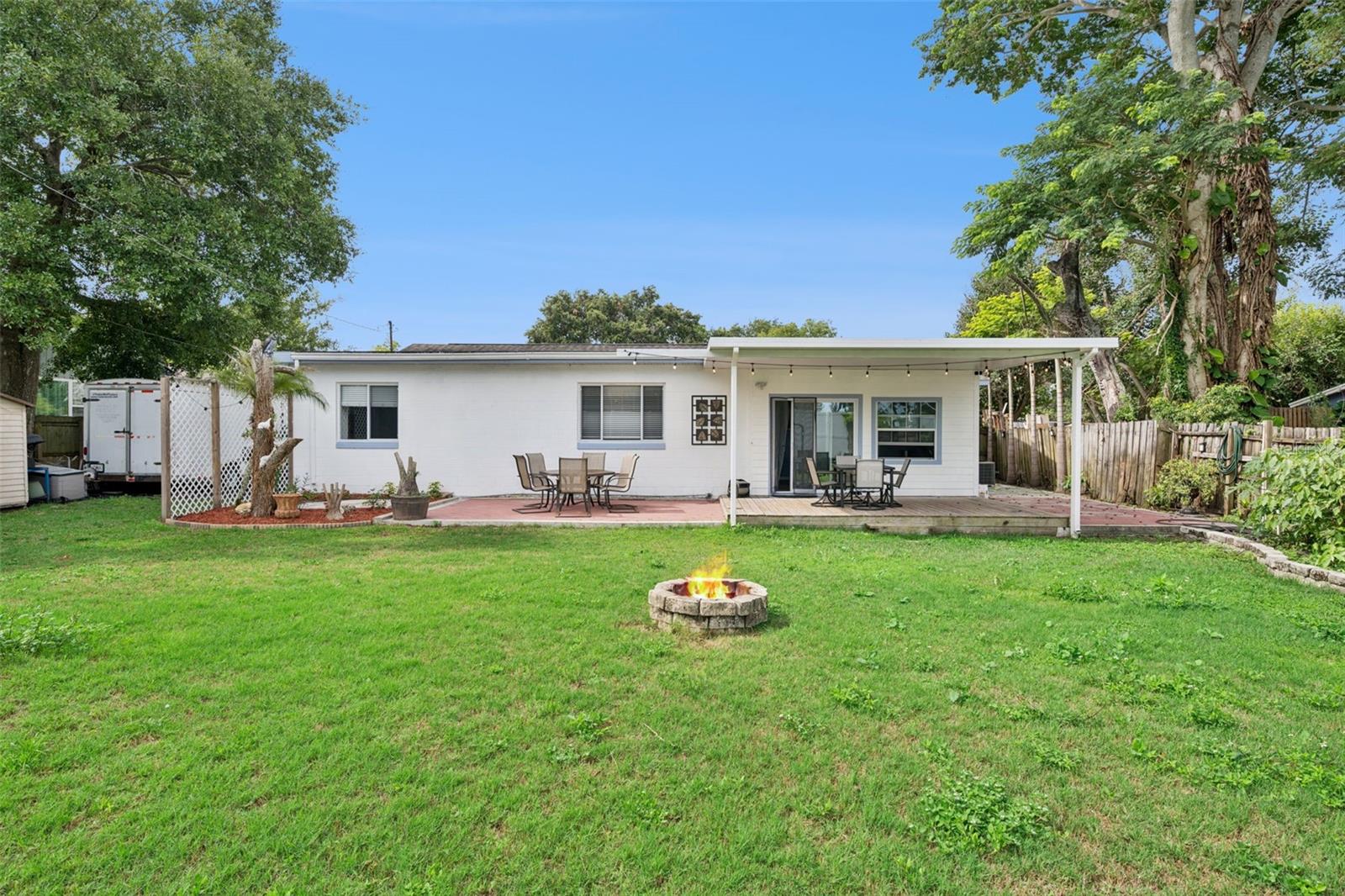 861 Alton Ave Property Photo 30