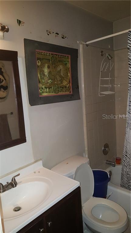 2806 Shining Willow Ter Property Photo 6