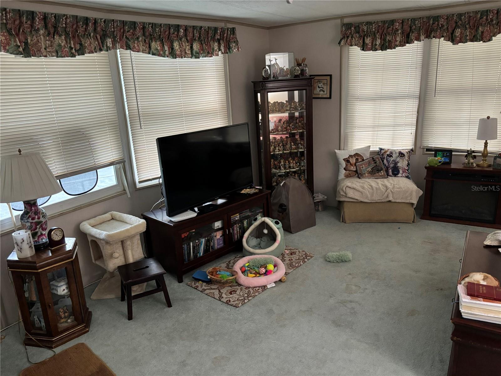 3438 Banberry Cir #1790 Property Photo 11