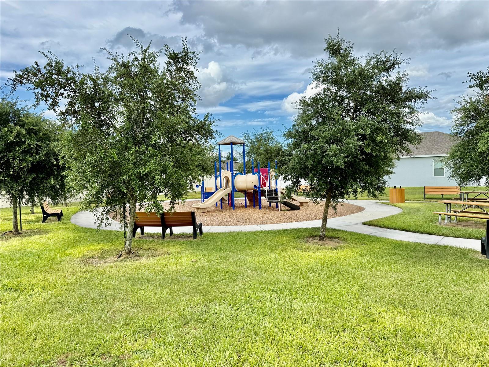 4029 Mayhill Loop Property Photo 8