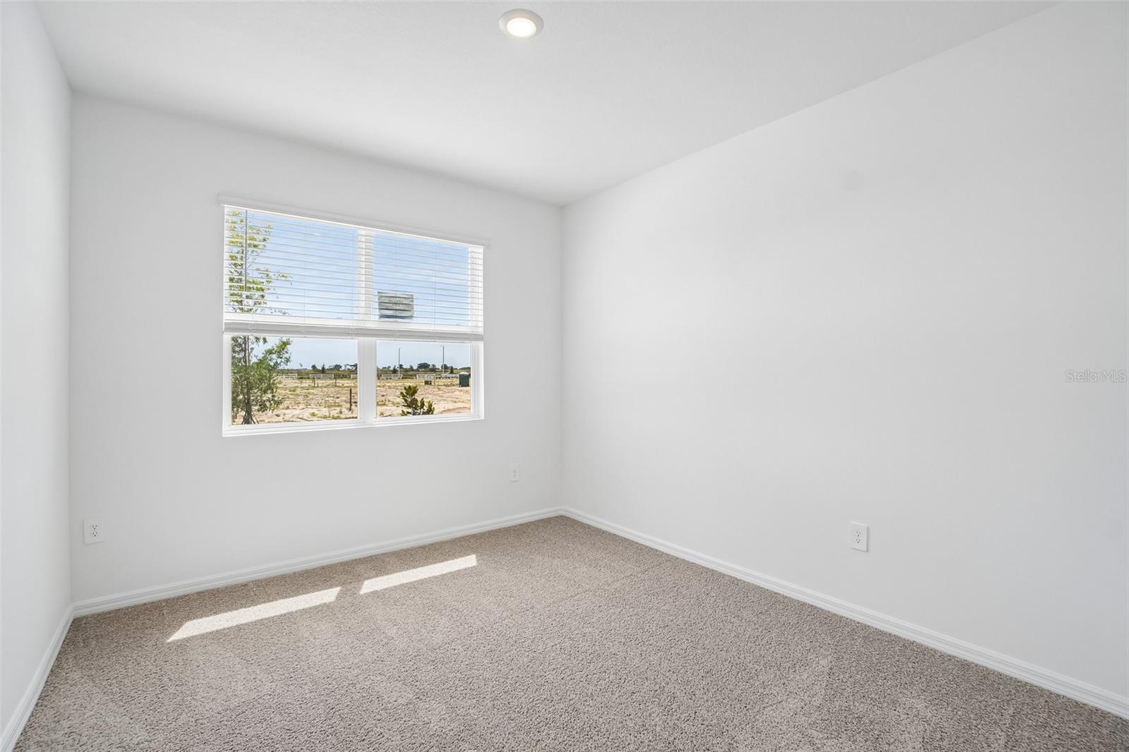 4660 Barberry Ave Property Photo 17
