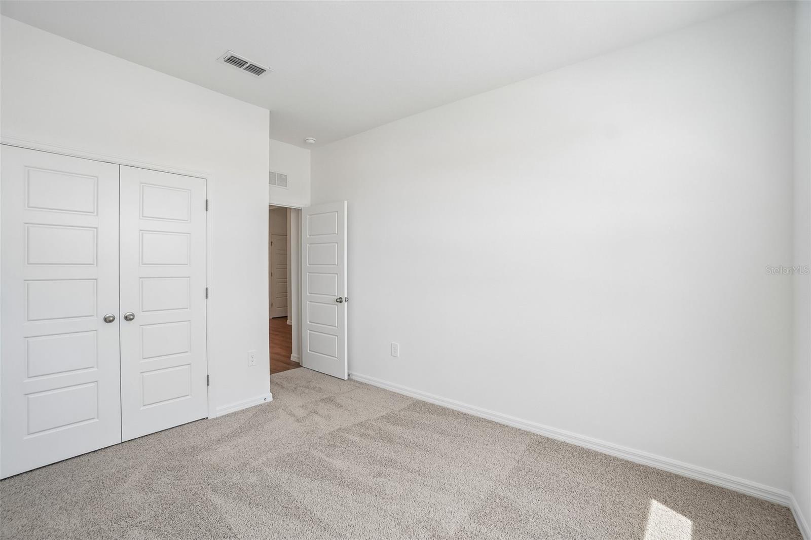4660 Barberry Ave Property Photo 18