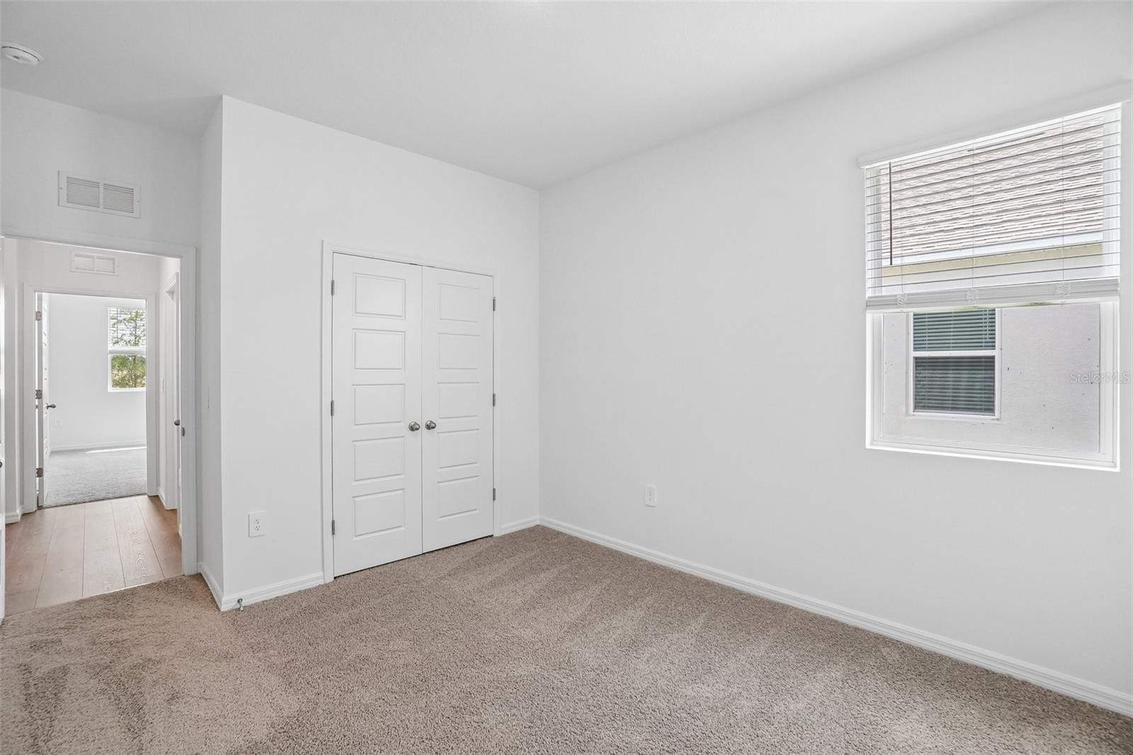 4660 Barberry Ave Property Photo 20