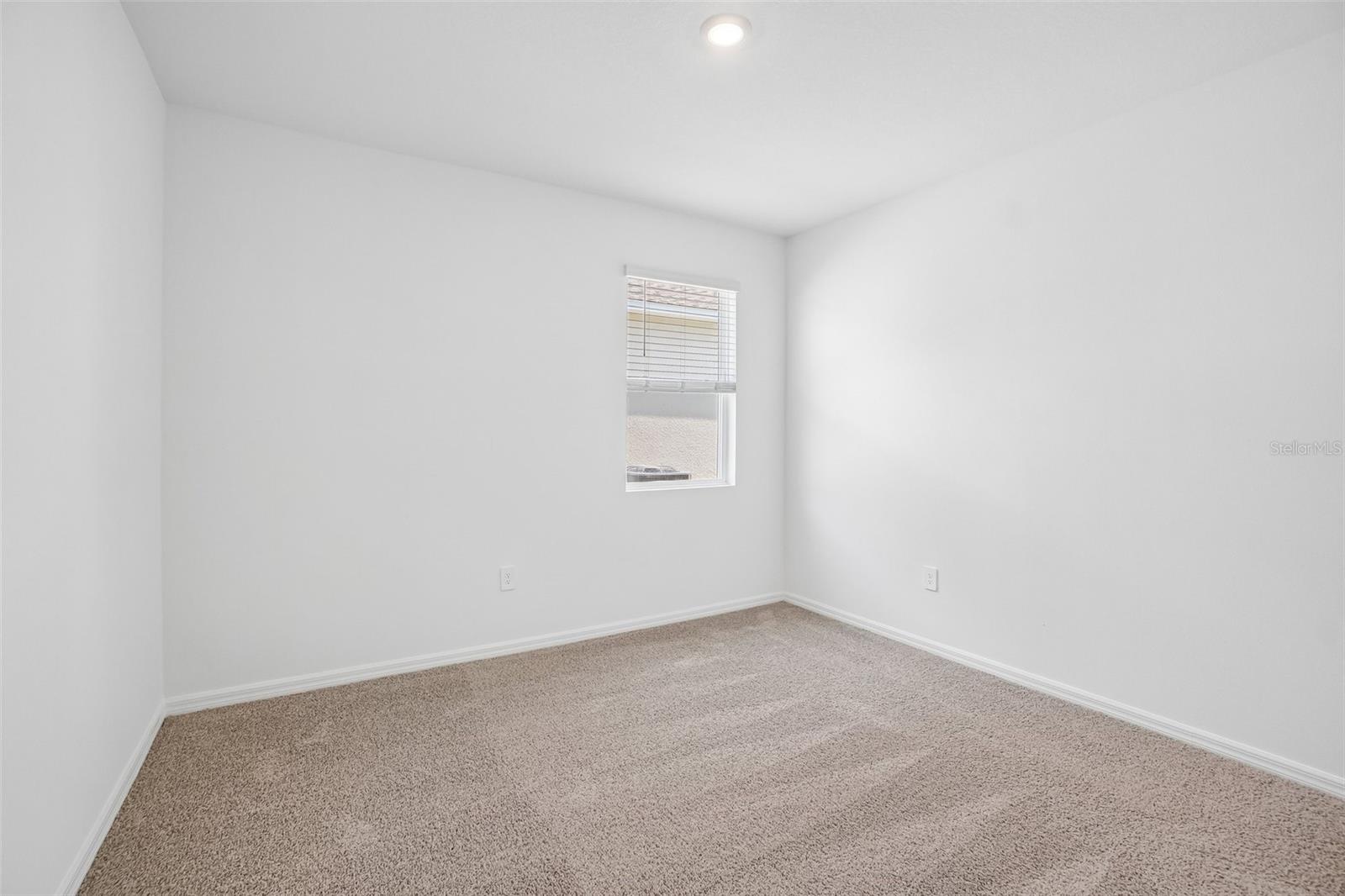 4660 Barberry Ave Property Photo 24