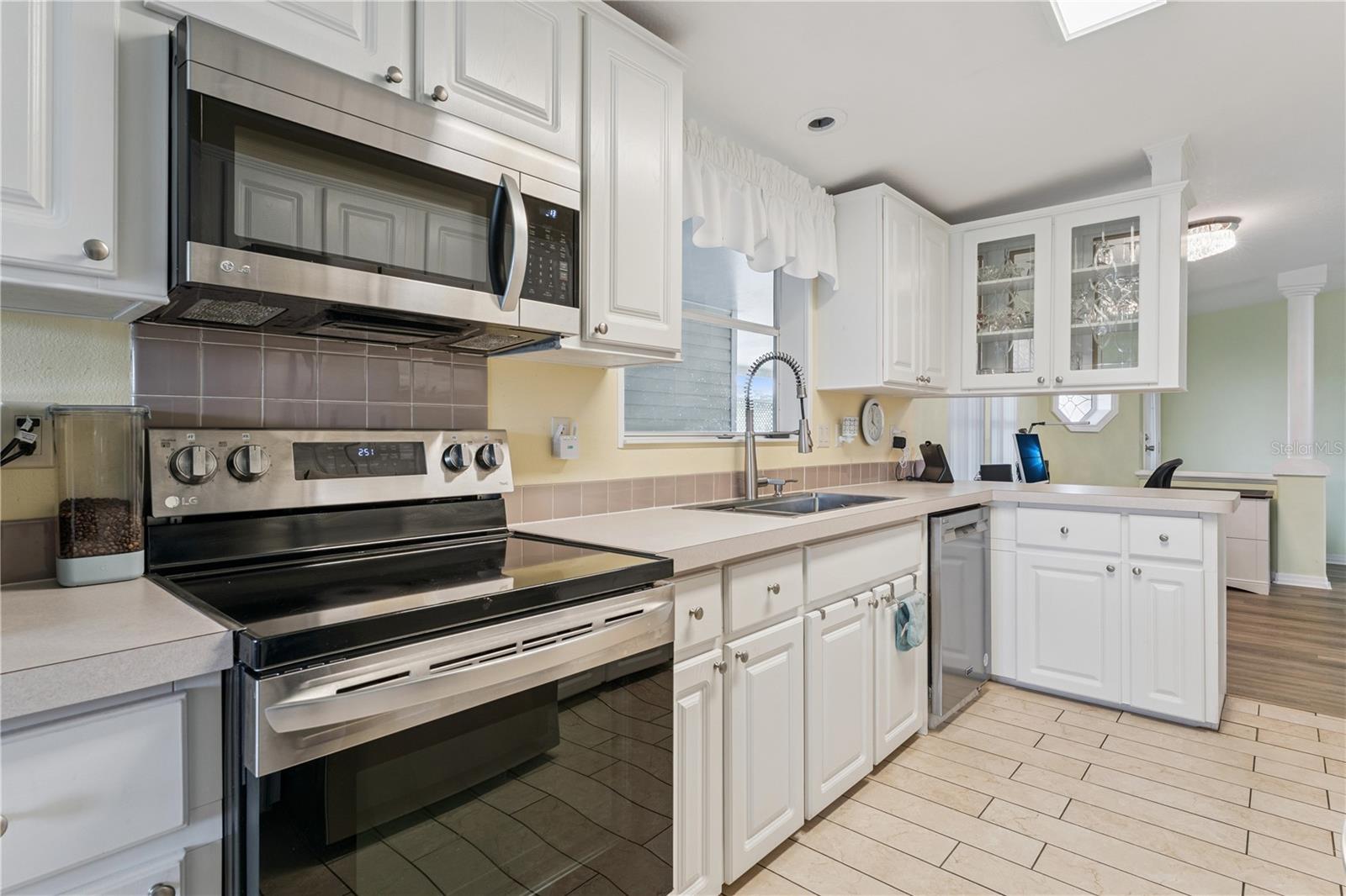 2473 Independence Ln Property Photo 8