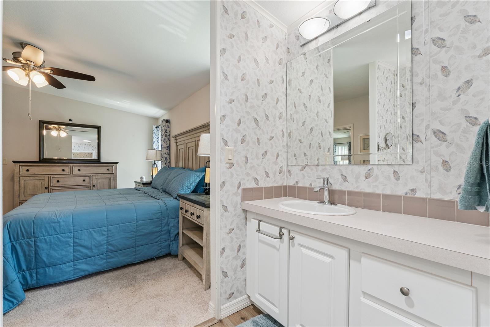 2473 Independence Ln Property Photo 17