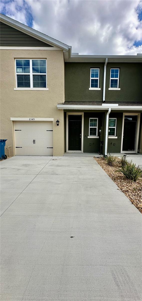 2349 Penguin Blvd Property Photo 1