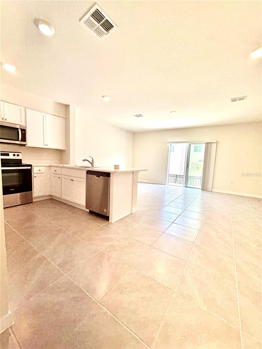 2349 Penguin Blvd Property Photo 7