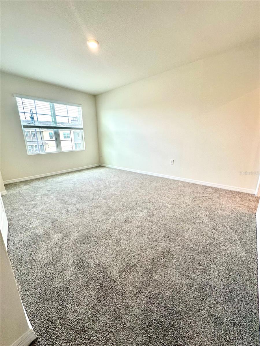 2349 Penguin Blvd Property Photo 9