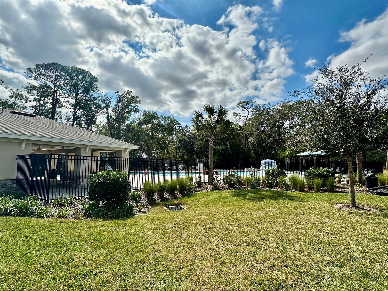 2349 Penguin Blvd Property Photo 19