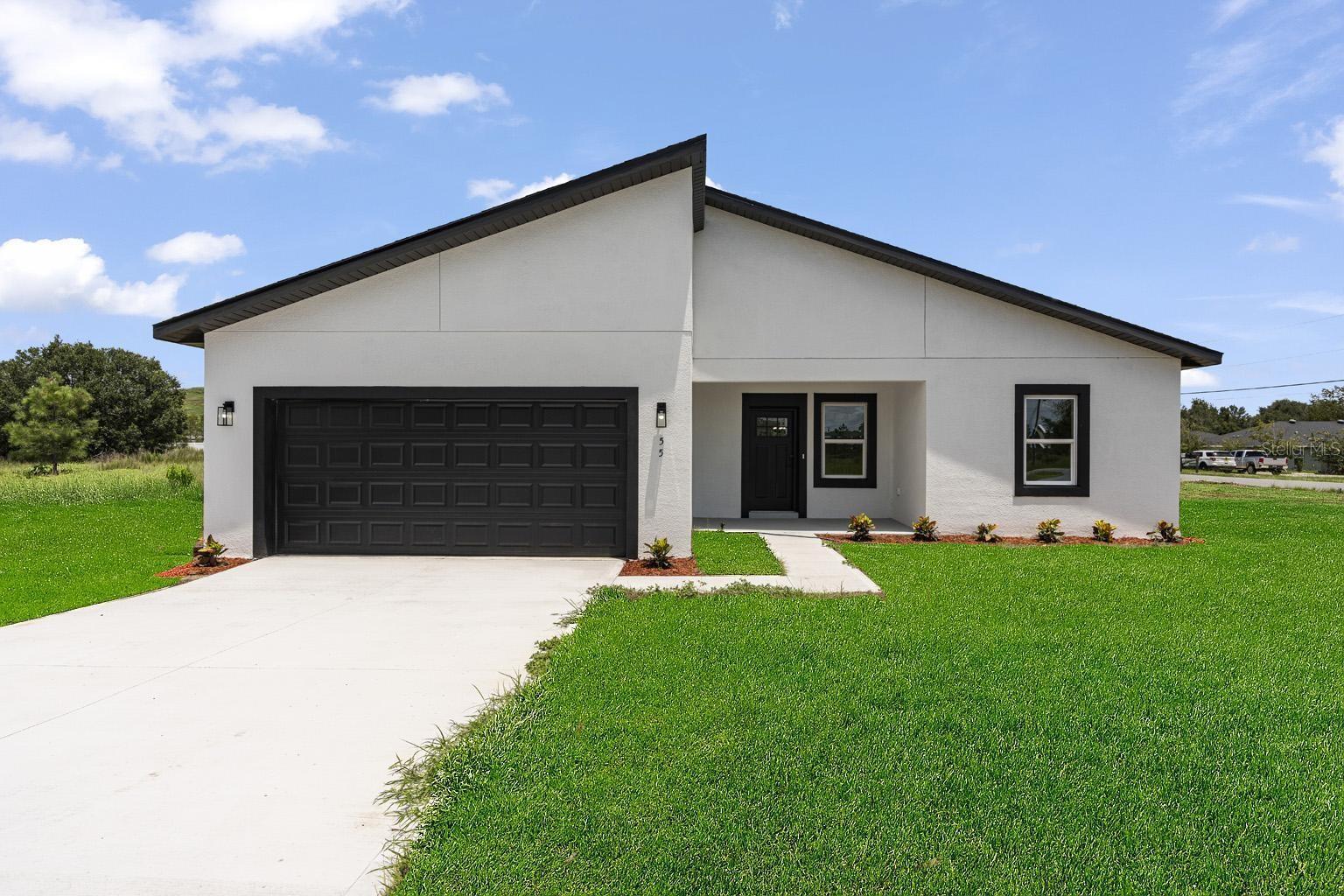 55 Laurel Crse Property Photo 1