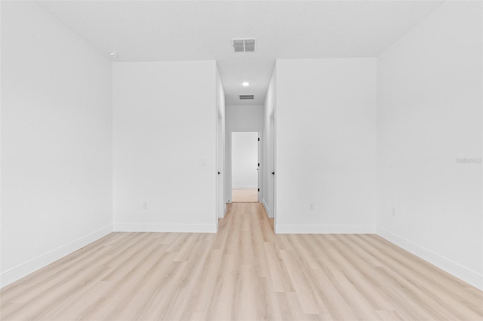 55 Laurel Crse Property Photo 29