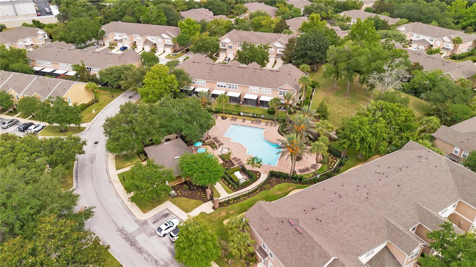 O6415959 Property Photo 10