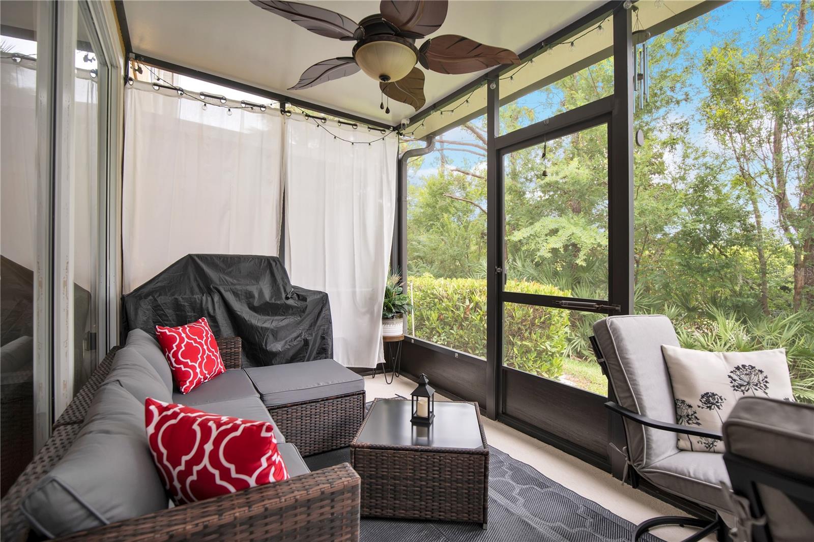 O6415959 Property Photo 31