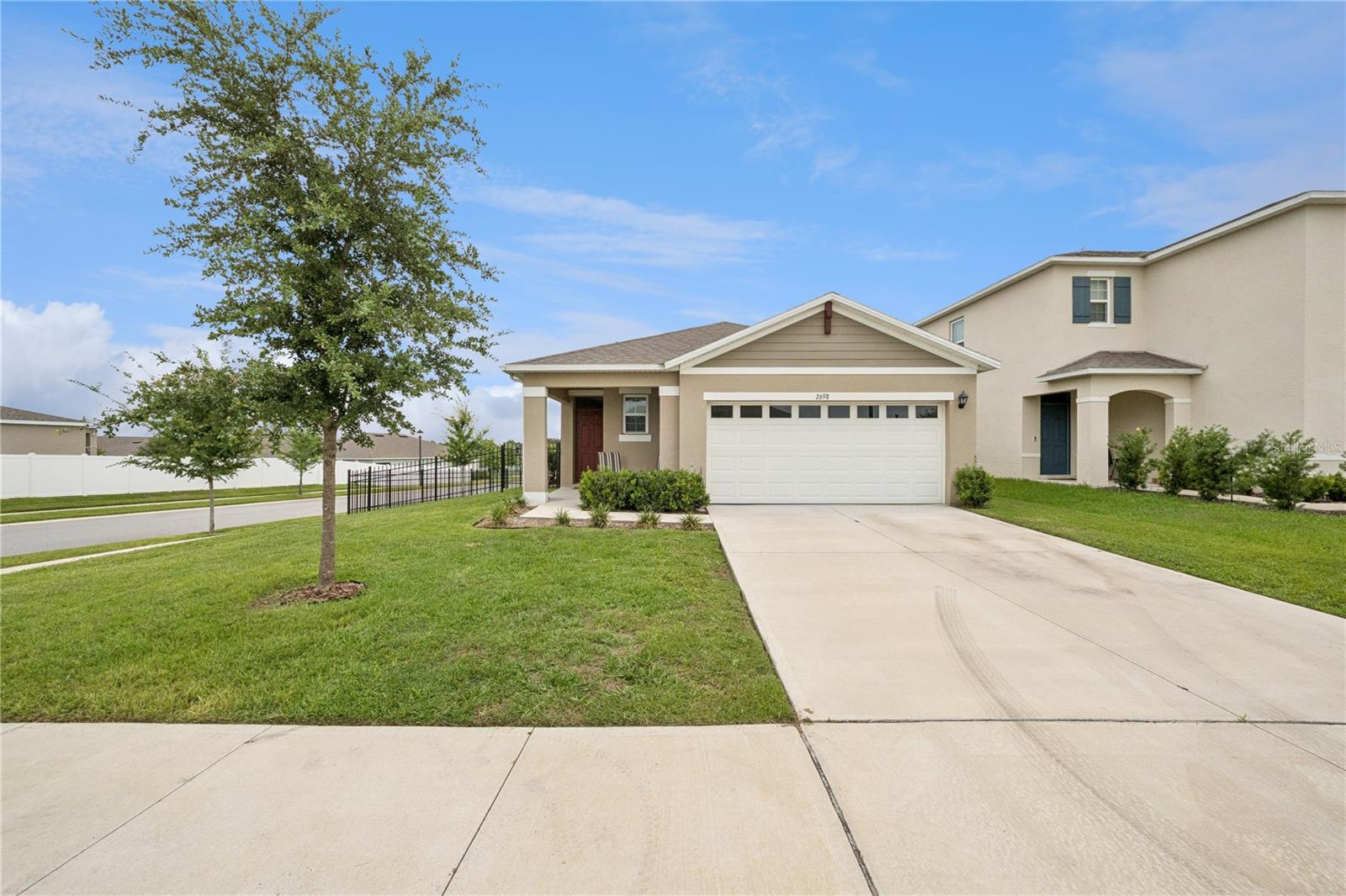 2698 Rowan St Property Photo 1