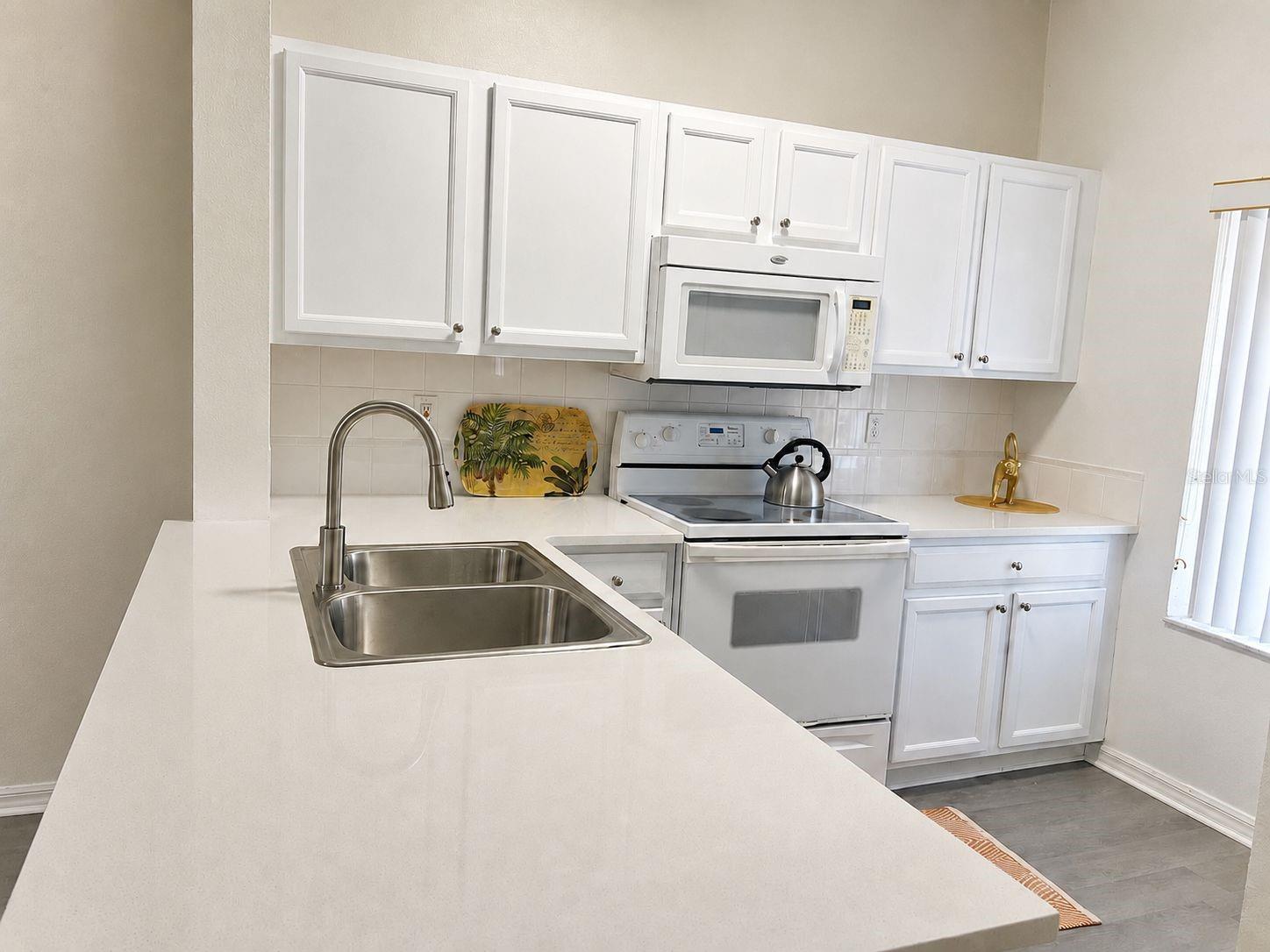 1119 Park Ridge Cir Property Photo 6