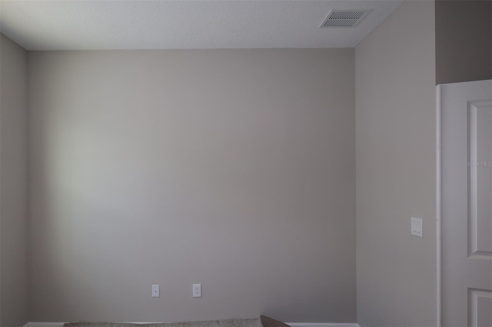 1359 Lumpini St Property Photo 13