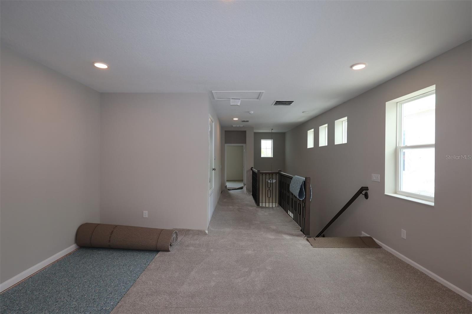 1359 Lumpini St Property Photo 14