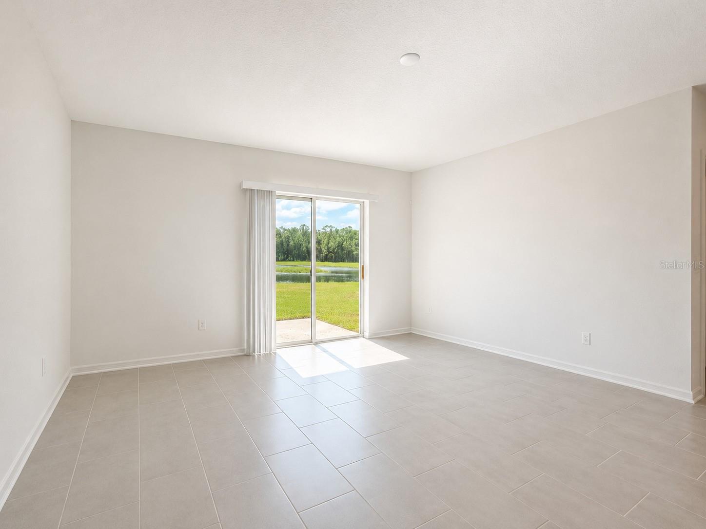 1187 Cabot Cliffs Dr Property Photo 4