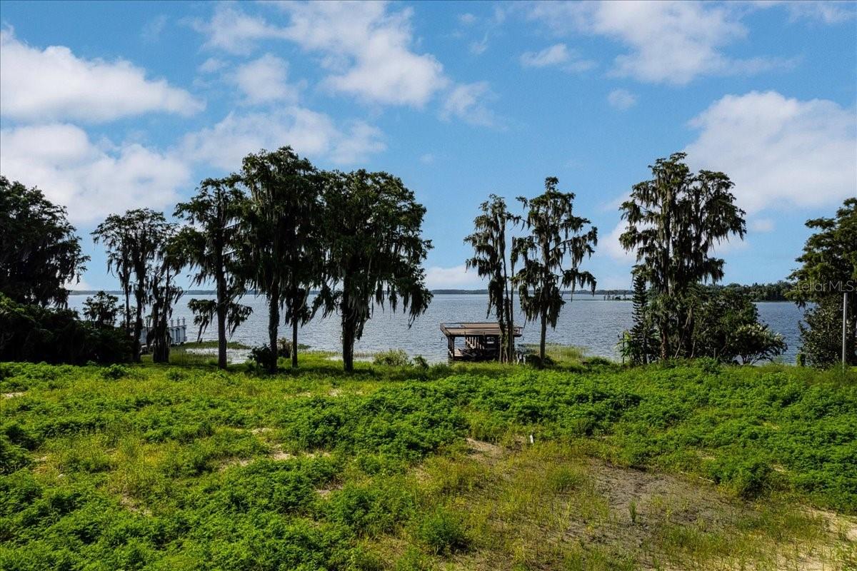 12422 Park Avenue Property Photo 4