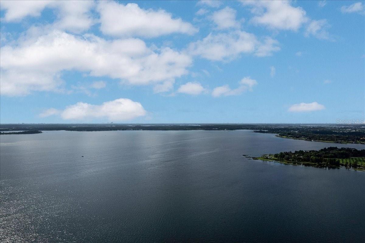 12422 Park Avenue Property Photo 8