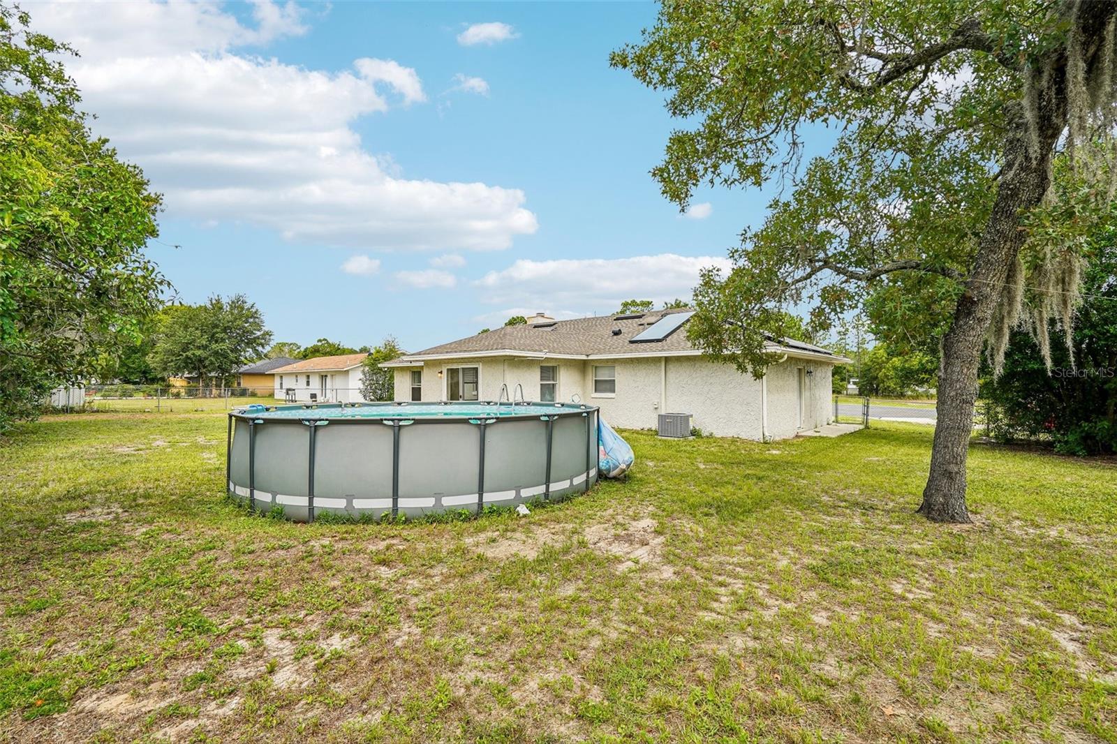 18 Spring Radl Property Photo 23