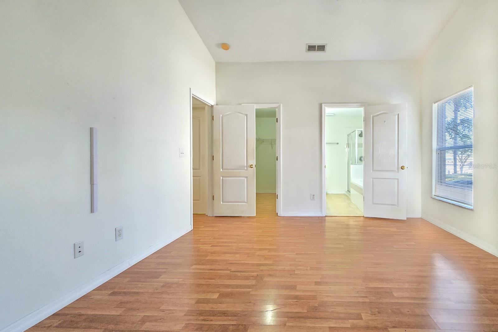 10417 Lake Hasson Cir Property Photo 10