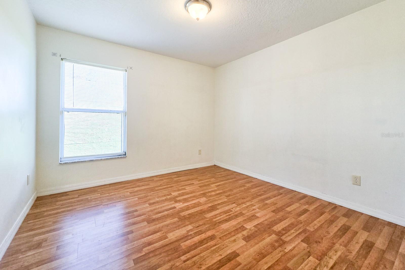 10417 Lake Hasson Cir Property Photo 16