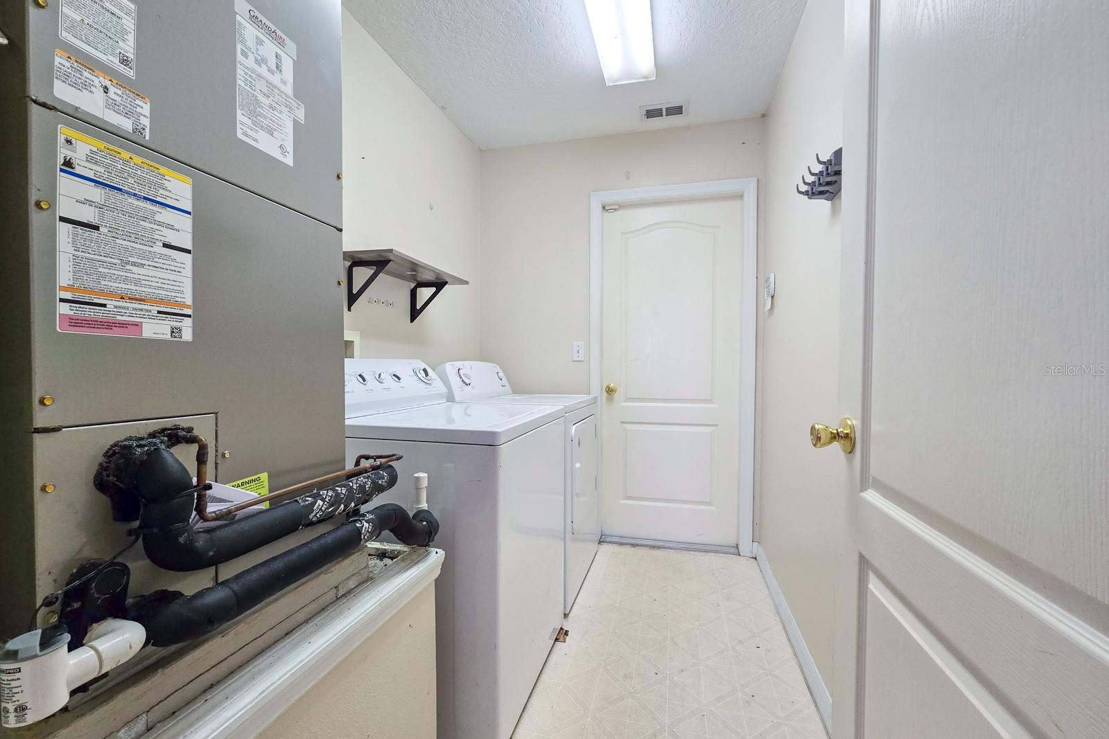 10417 Lake Hasson Cir Property Photo 18