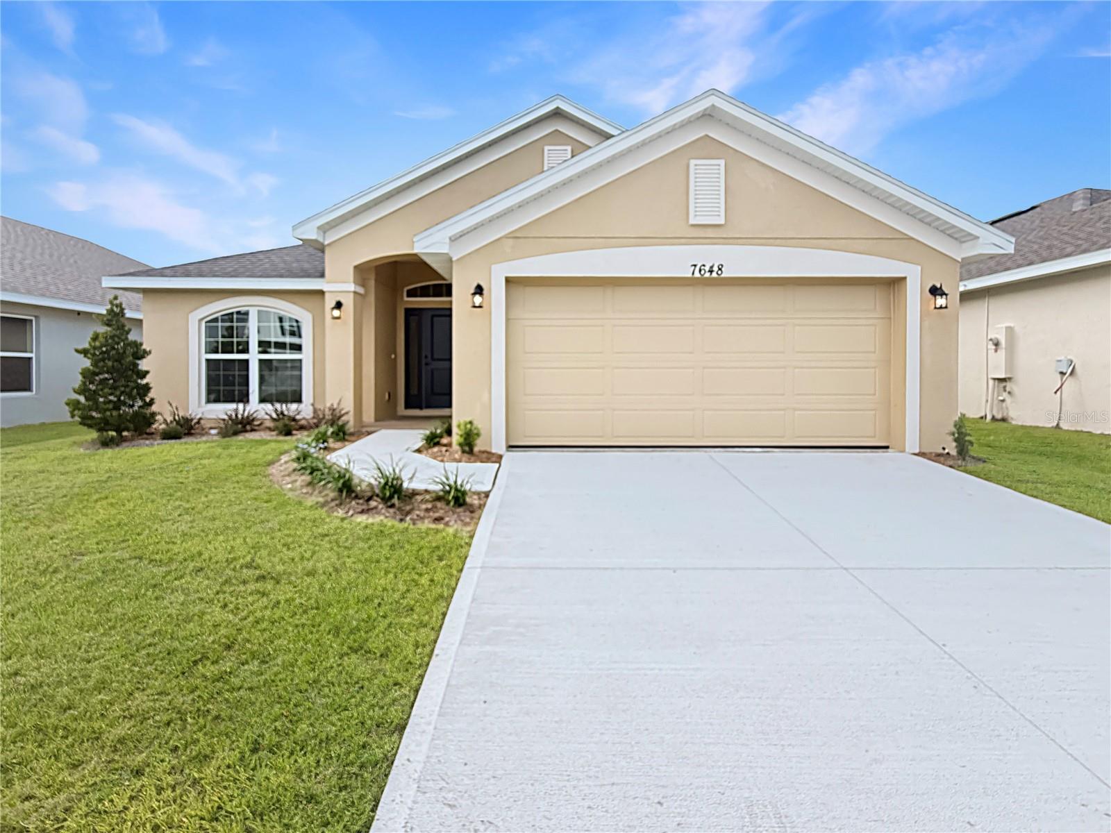 7648 Bent Tree Loop Property Photo 1