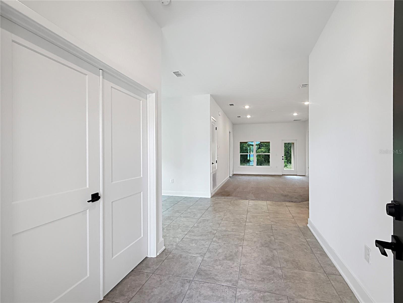 7648 Bent Tree Loop Property Photo 2