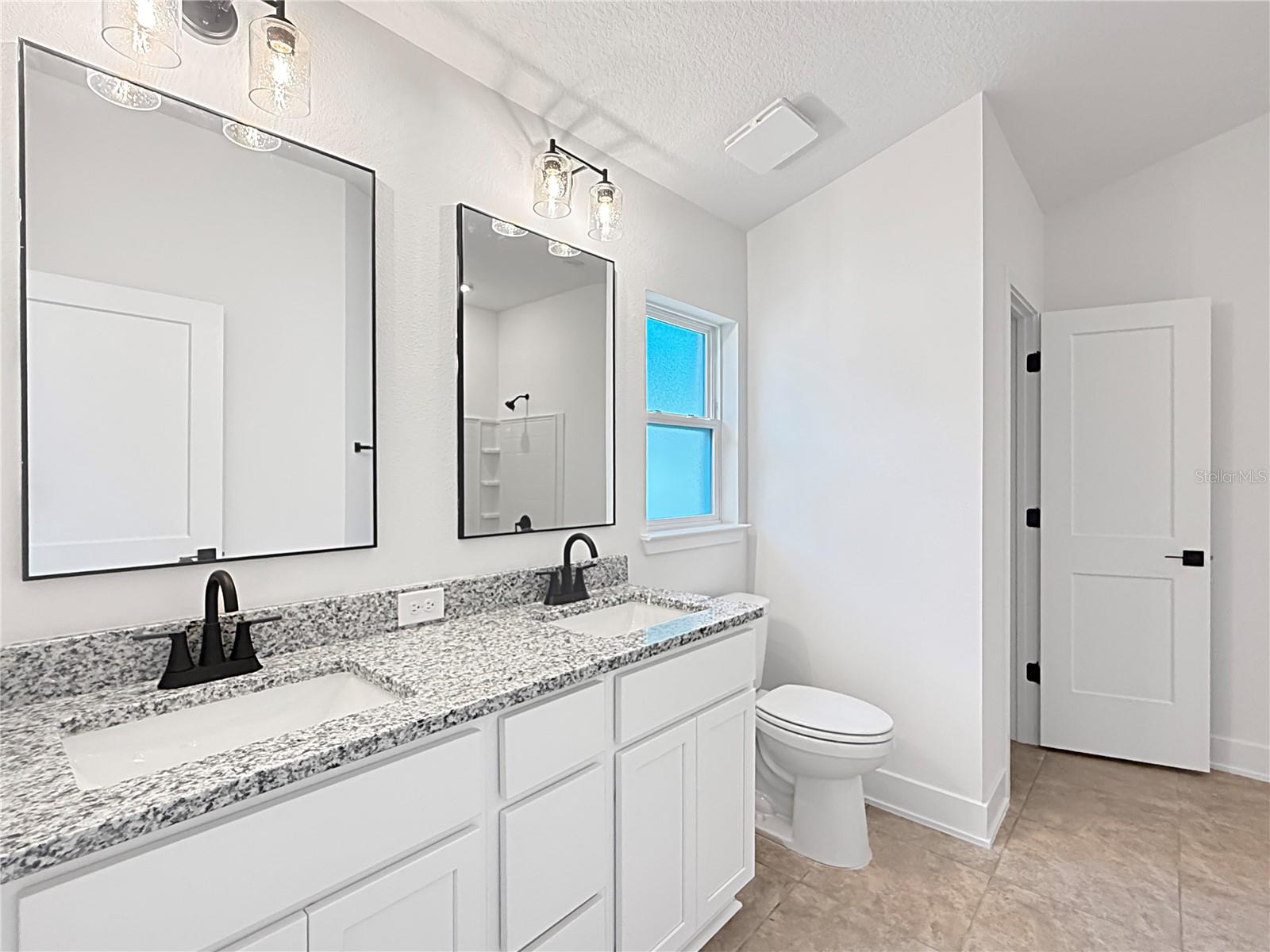 7648 Bent Tree Loop Property Photo 9