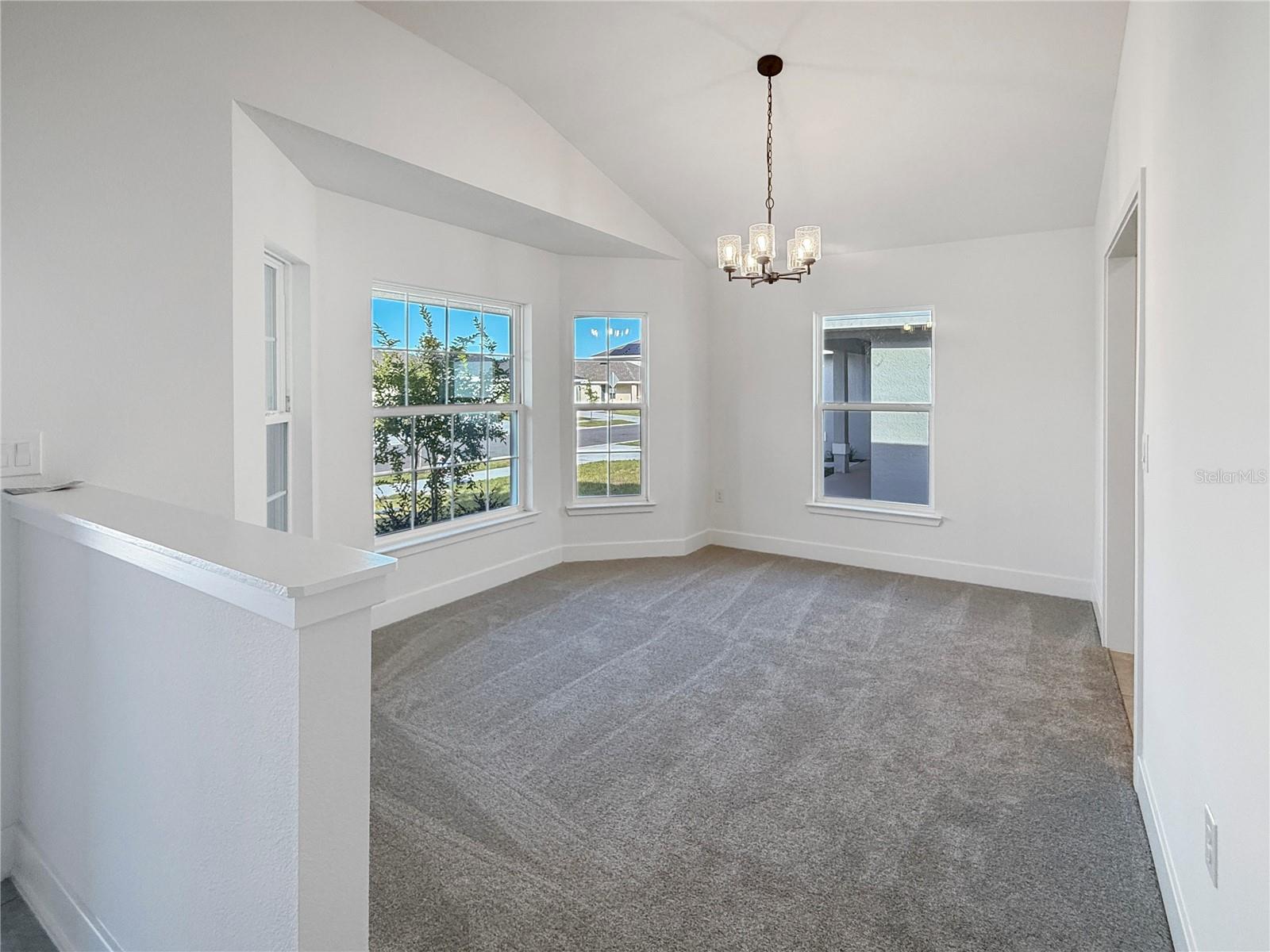7584 Bent Tree Loop Property Photo 3