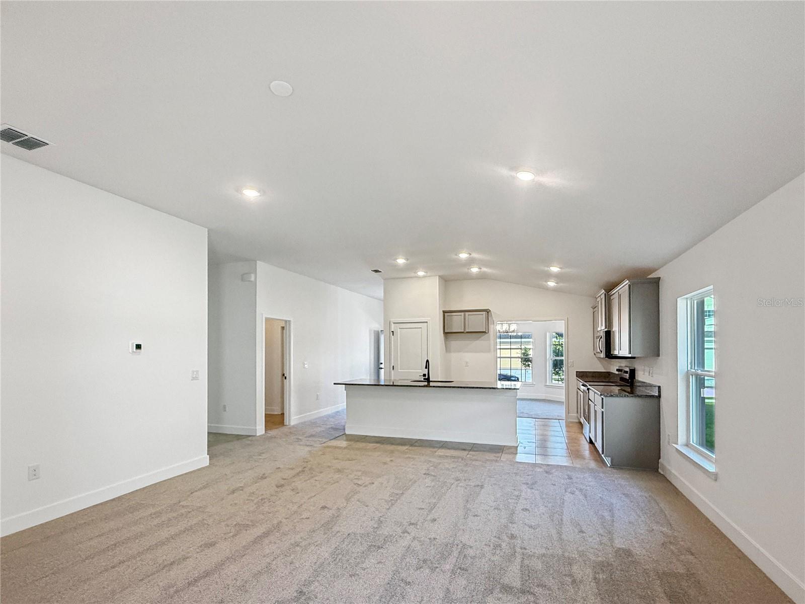 7584 Bent Tree Loop Property Photo 4